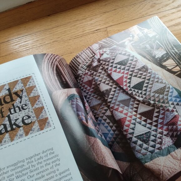 Vintage Quilting Sewing Patterns Book 14 Quilts 16 Small Projects Winter Warmers - Picture 11 of 13